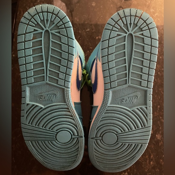 Nike Jordan One Sprites size 5.5Y - Picture 3 of 4